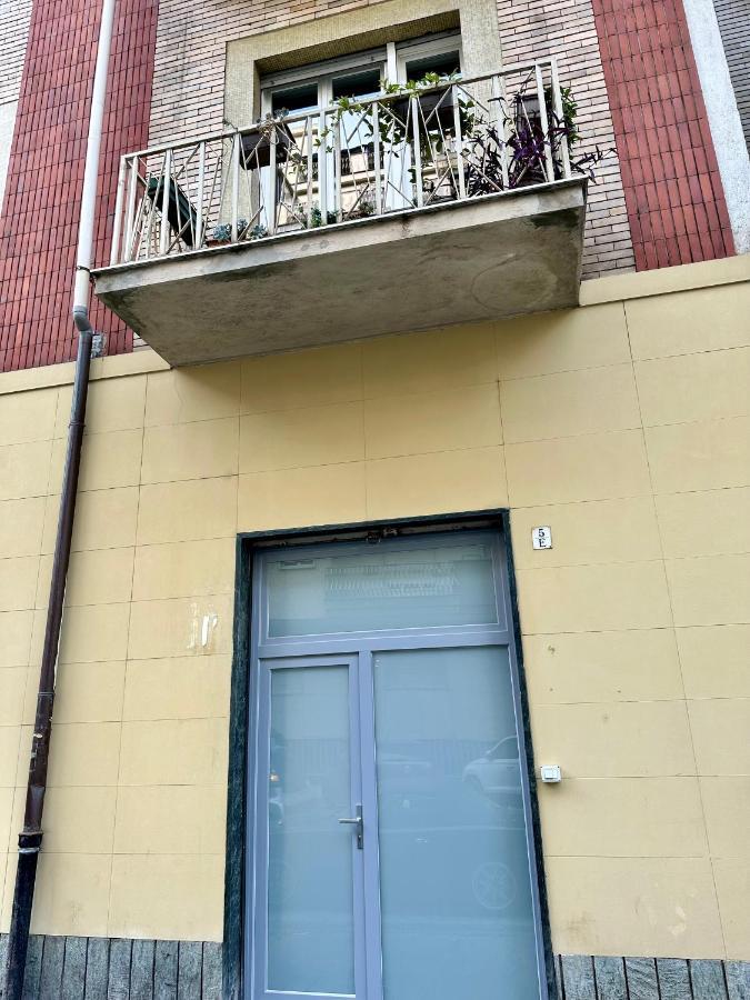 Casa Genovesi - Vicino Porta Nuova F.S. Apartman Torino Kültér fotó